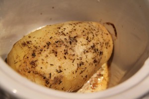 slow cooker hasselback potatoes